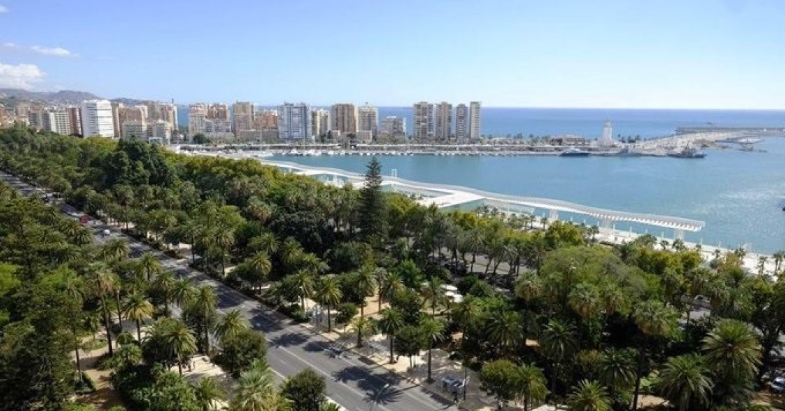 Málaga, Sevilla y Valencia, ciudades españolas en las que más subió la vivienda en 2021, según Knight Frank