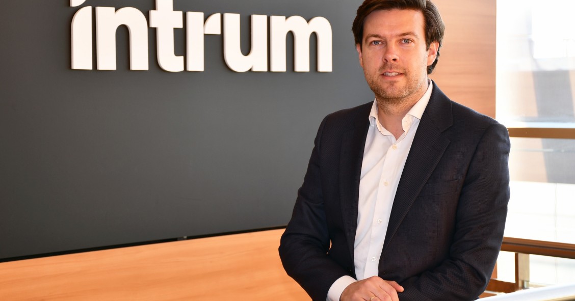 El nuevo director de Real Estate de Intrum España, Ernesto Ferrer-Bonsoms.