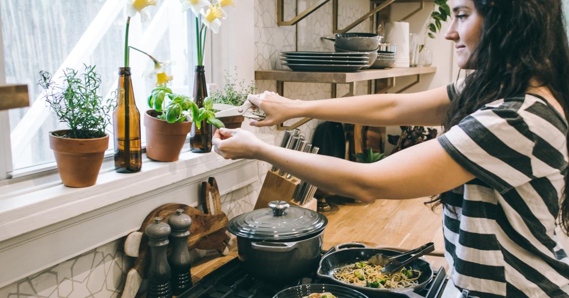 Plantar hierbas aromáticas en casa: tres reglas de oro