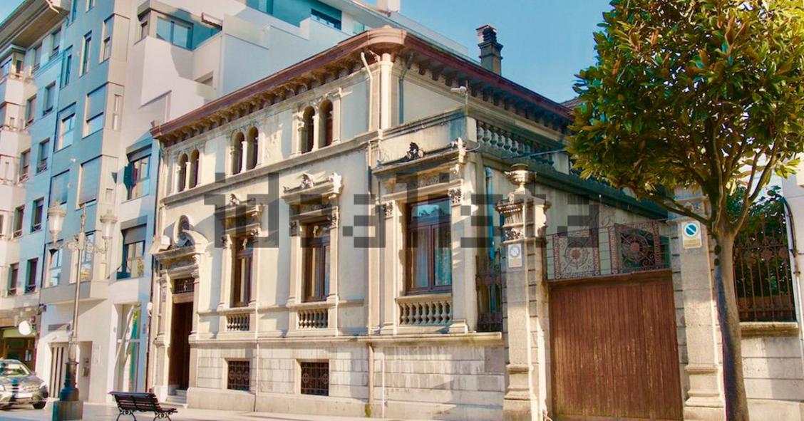 A la venta el último gran palacio en el centro de Oviedo por 3,3 millones