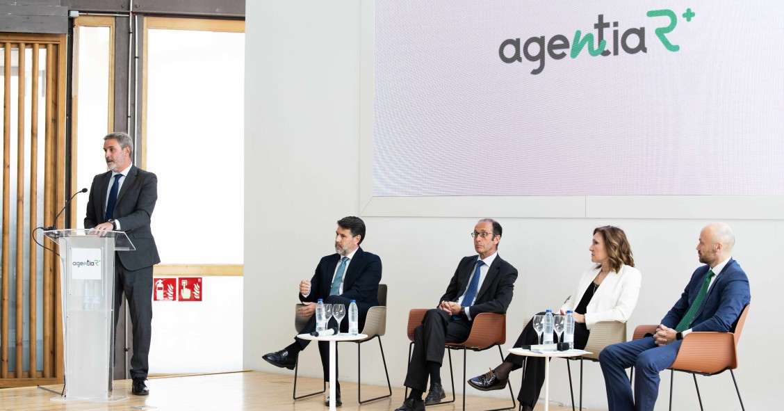 Tinsa y Acerta presentan Agentia R+ para impulsar la renovación del parque residencial