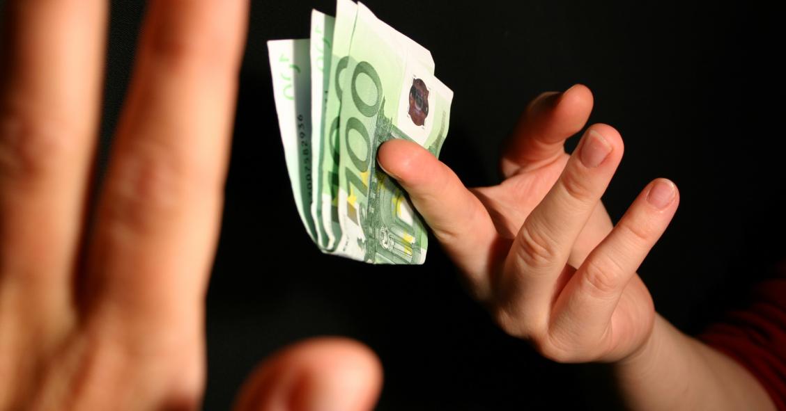Incluido por error en un registro de morosos: qué hacer si no te dan la hipoteca del piso