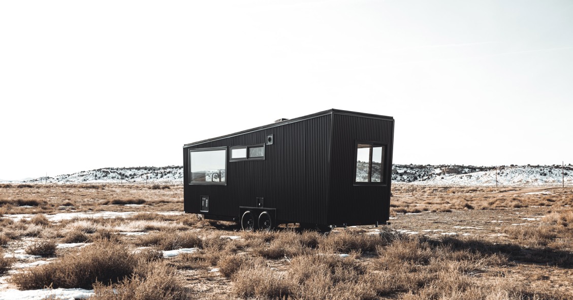 Una caravana de diseño nórdico para vivir y teletrabajar donde quieras por 156.500 euros