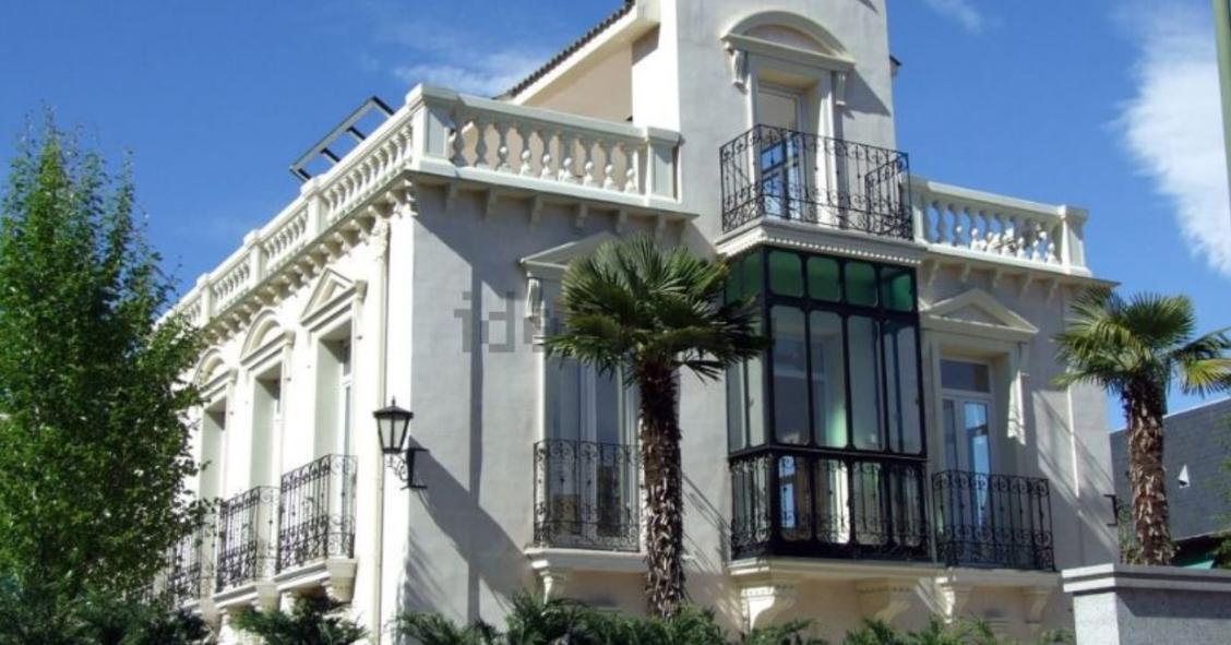 Se subasta uno de los últimos palacetes en Arturo Soria (Madrid) por 1,4 millones