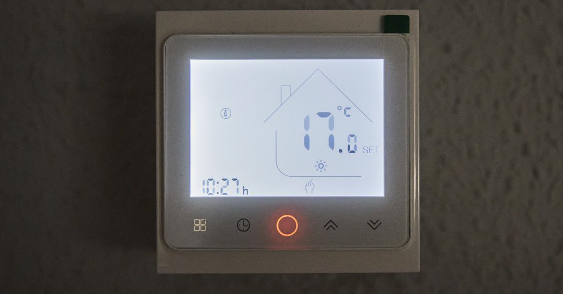 Un termostato marca 17 grados