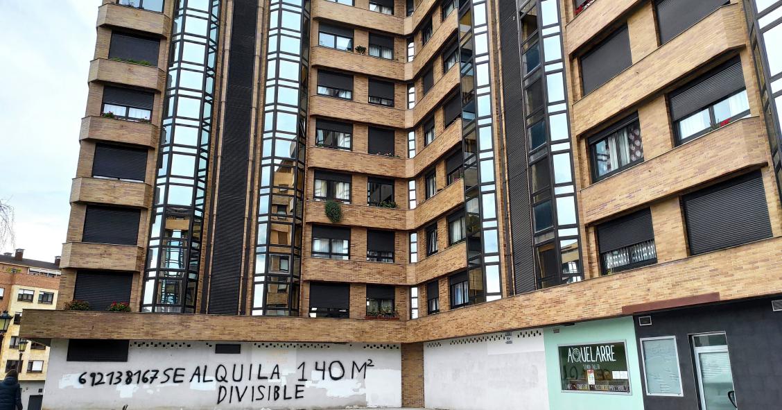 Funcas: el alza del euríbor frenará la demanda de vivienda, pero descarta un fuerte parón del sector