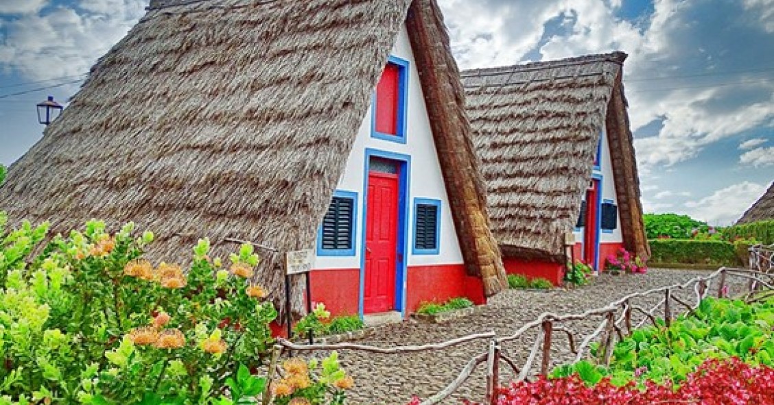 Casas con techo de paja