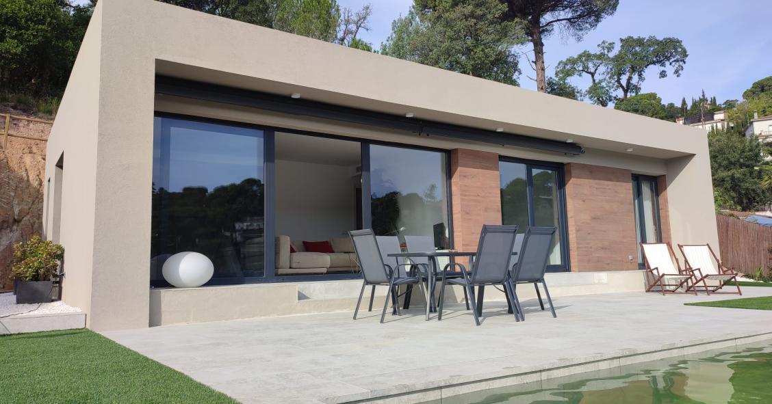 Llegan las casas prefabricadas hechas con contenedores marítimos desde 100.000 euros