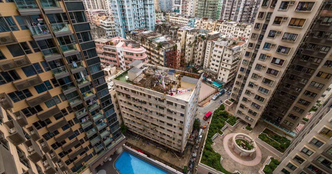 Hong Kong, el precio en el mercado de la vivienda más caro del mundo caerá un 30% en dos años