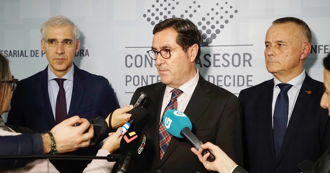 Garamendi cuestiona las previsiones de crecimiento del Gobierno y asegura "no tener datos" sobre la negociación del SMI.