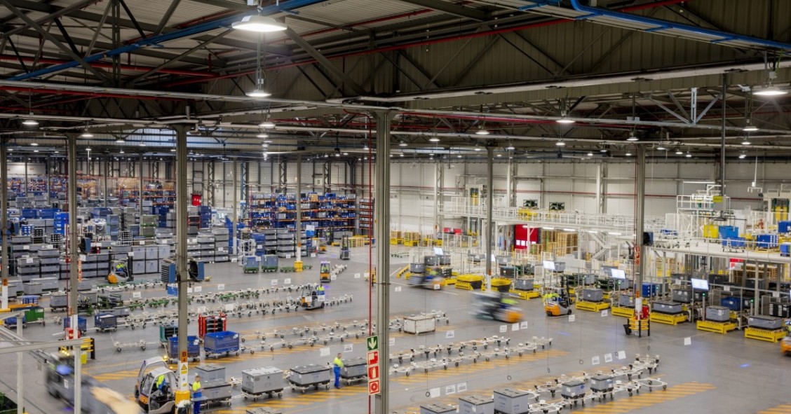 Madrid y Barcelona despuntan en contratación logística