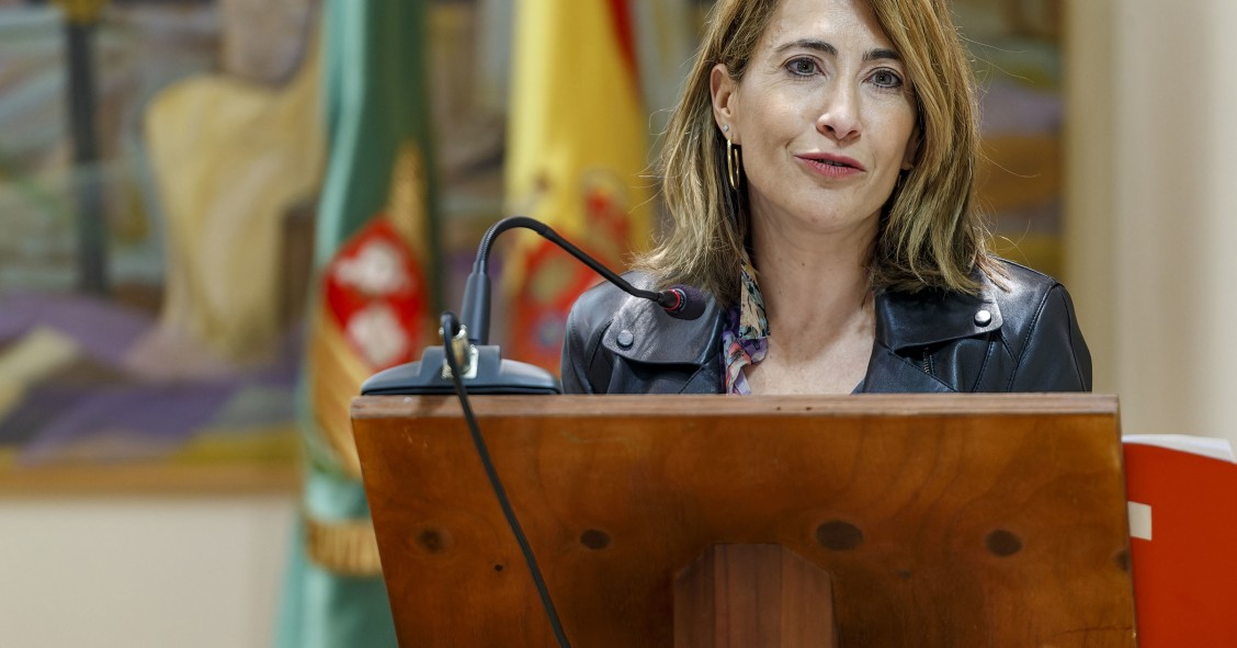 La ministra de Transportes, Movilidad y Agenda Urbana, Raquel Sánchez,