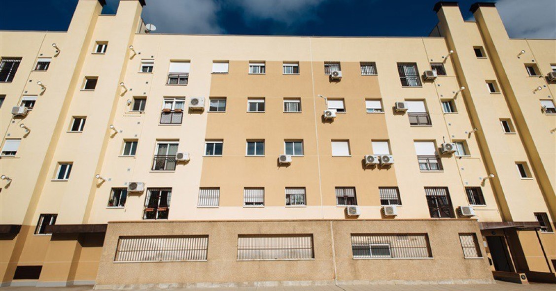 Archivo - Imagen de recurso de un edificio residencial.