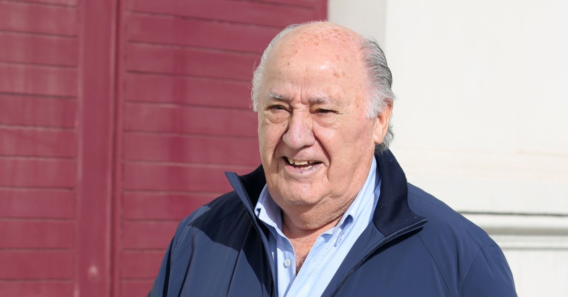 Amancio Ortega, en una imagen de archivo, en su Coruña natal, donde reside