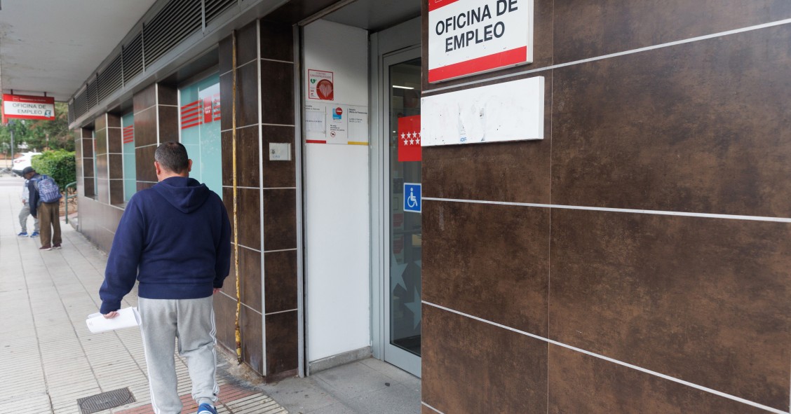 Archivo - Oficina de empleo en Madrid