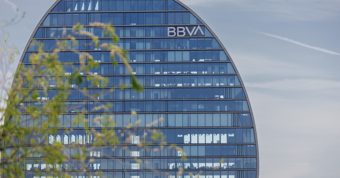Fachada del banco del BBVA en la ciudad del BBVA