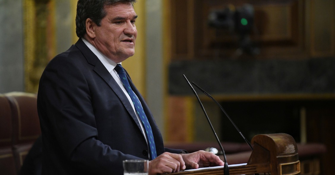 Archivo - El ministro de Inclusión, Seguridad Social y Migraciones, José Luis Escrivá