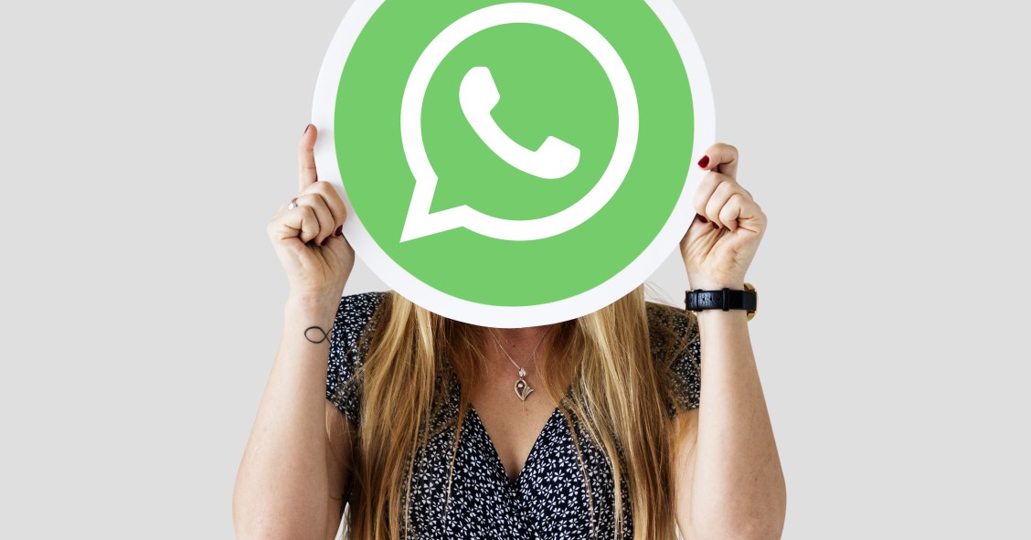 contratto di noleggio whatsapp