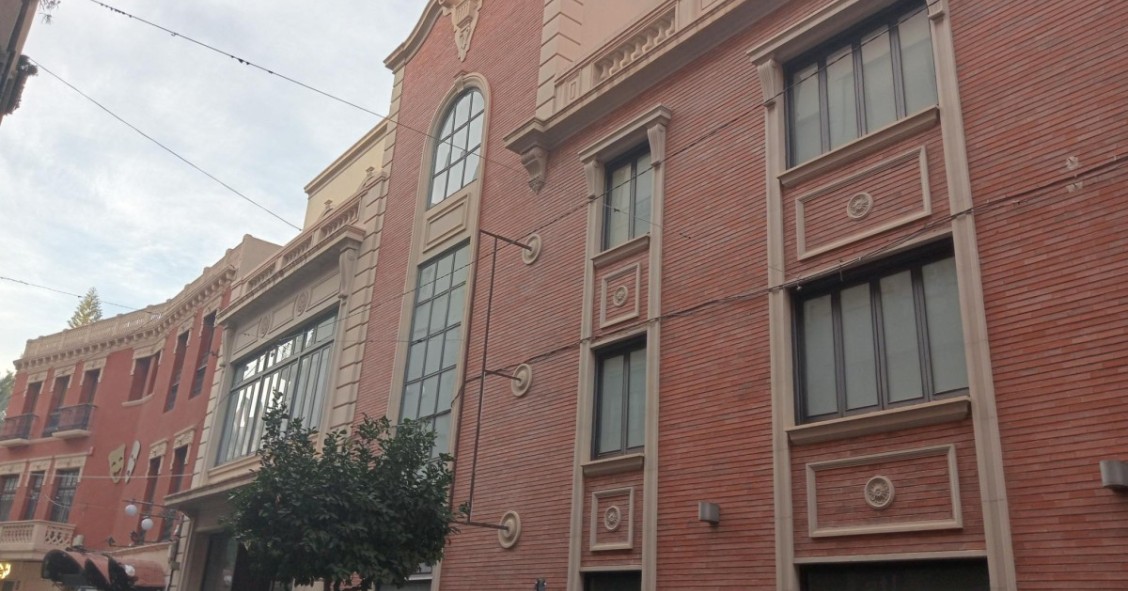 Edifici adquirit / CEU