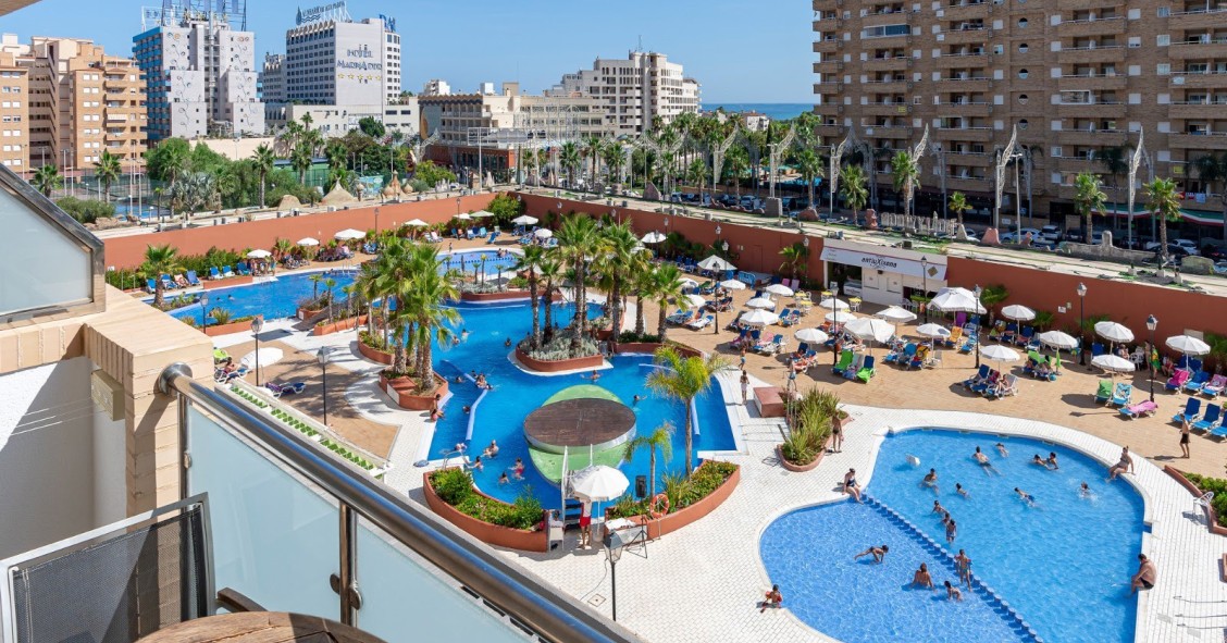 Grupo Fuertes y Magic Costa Blanca cierran la adquisición de Marina d' Or