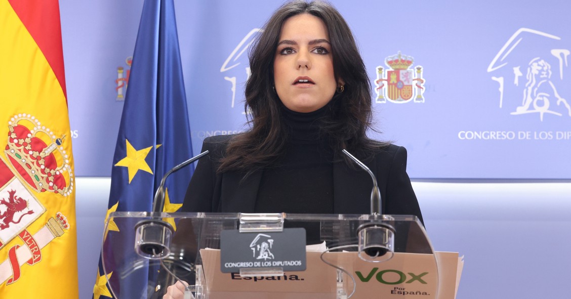 La portavoz de VOX en el Congreso, Pepa Millán, durante una rueda de prensa anterior a la Junta de Portavoces, en el Congreso de los Diputados, a 6 de febrero de 2024, en Madrid (España).