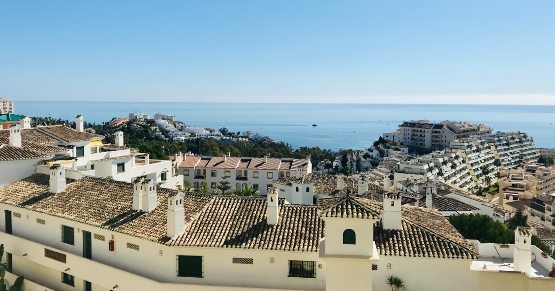 Foreigners buying property in Spain