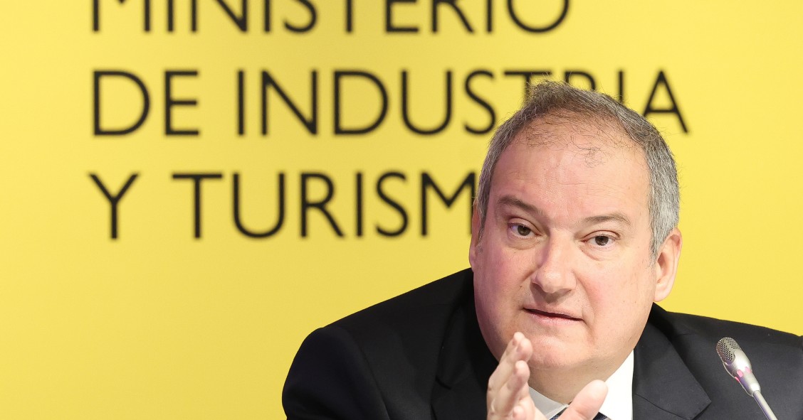 Archivo - El ministro de Industria y Turismo, Jordi Hereu.