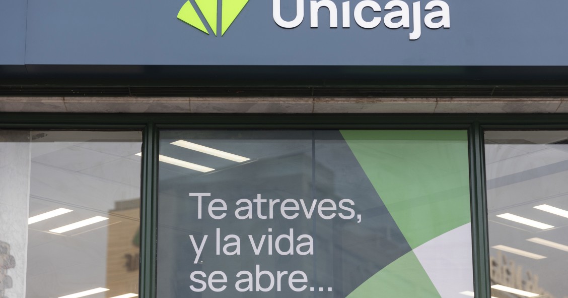 Archivo - Unicaja renueva su acuerdo de colaboración con Iberaval para financiar a las pequeñas empresas y autónomos de CyL.