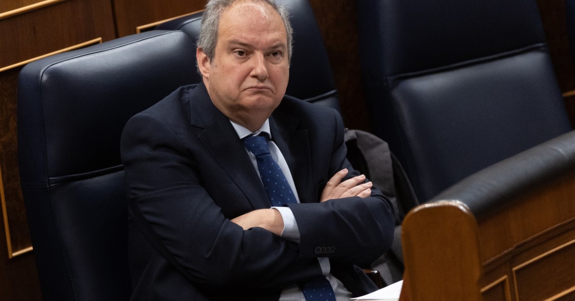 El ministro de Industria, Jordi Hereu, durante una sesión de control en el Congreso de los Diputados, a 12 de junio de 2024, en Madrid (España). 