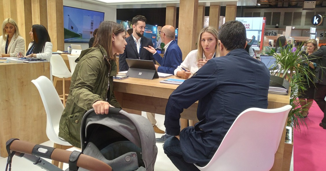 'Stand' de Aedas Homes en el SIMA 2023