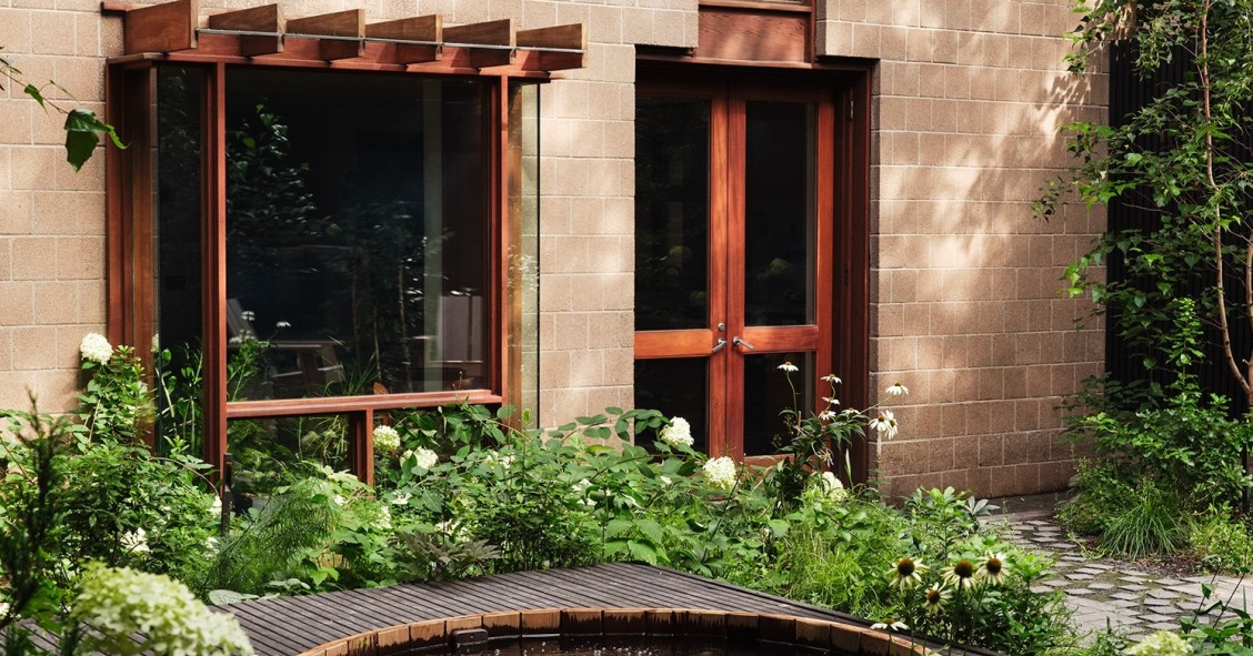 Jardín de una vivienda en Brooklyn