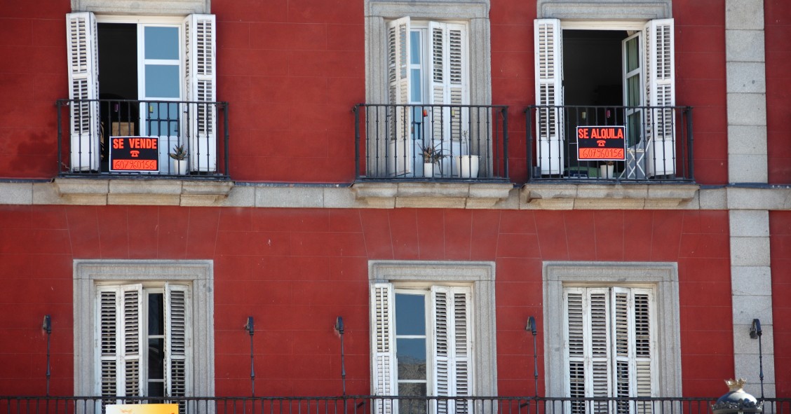 Carteles de venta y alquiler