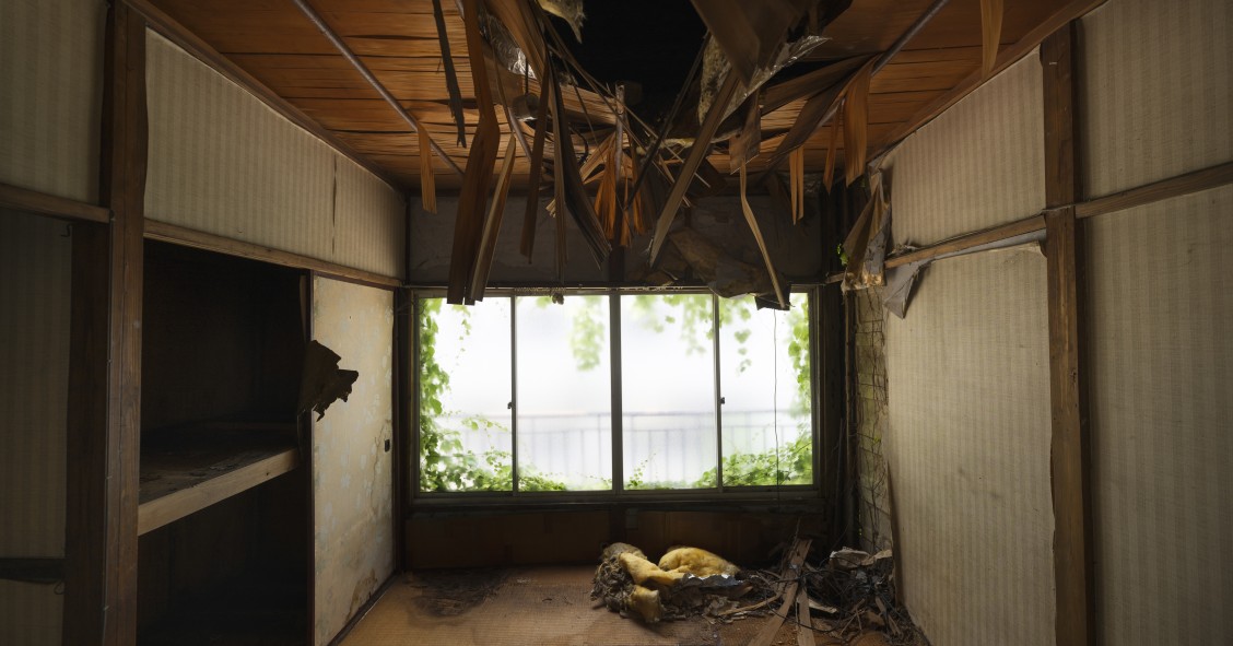 ¿Puedo desahuciar a mi inquilino si en una visita descubro la casa destrozada? 