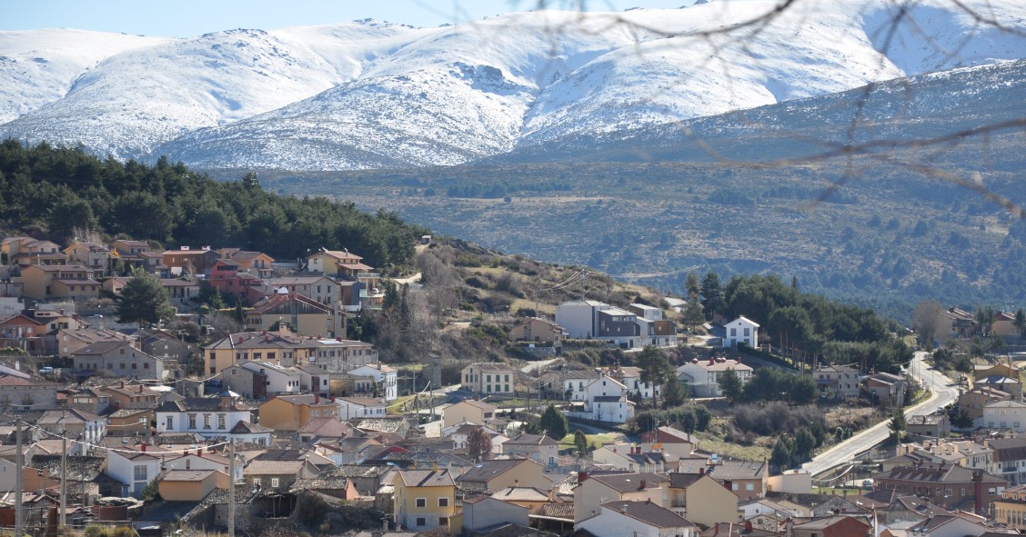hoyos del espino
