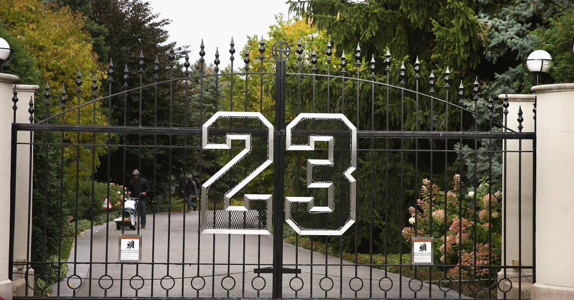 La mansión de Michael Jordan sigue en venta 12 años después y pese a las rebajas