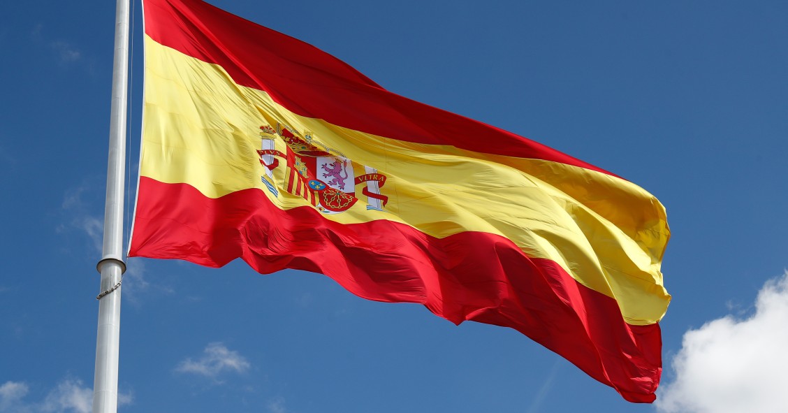 Archivo - Bandera de España de la Plaza de Colón de Madrid (España).