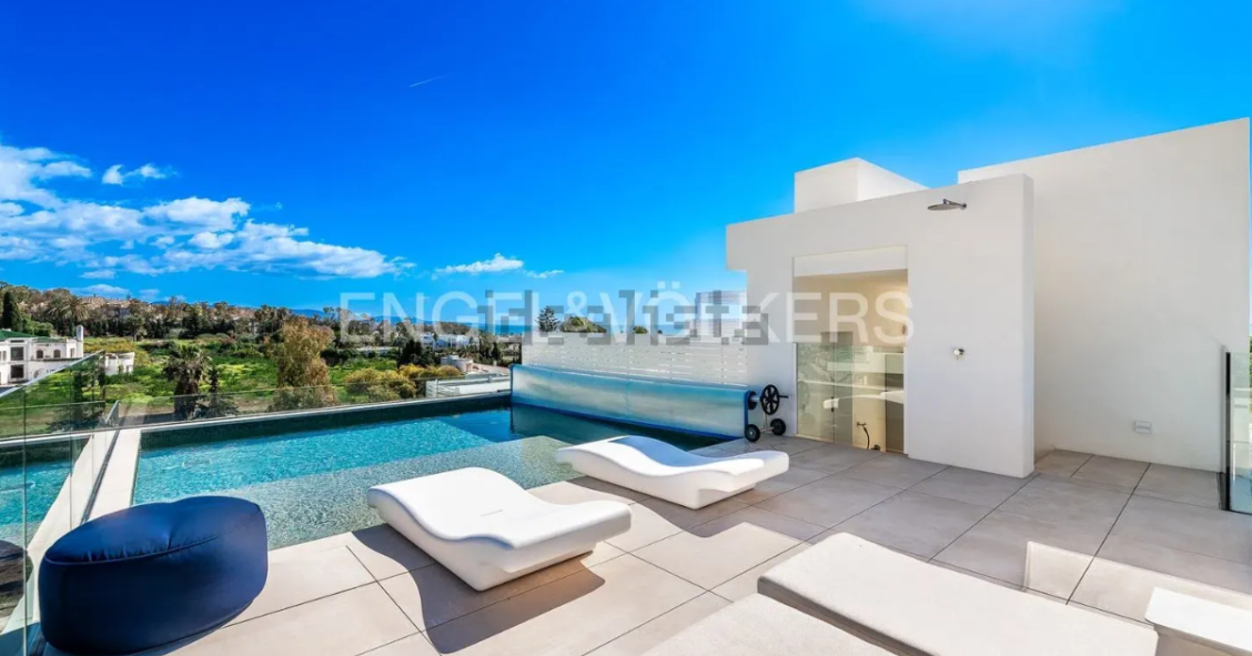 ¿Qué puedo hacer en mi terraza privada? (cerramiento, sauna, jacuzzi, barbacoa, jardín, piscina, pérgola, etc.).