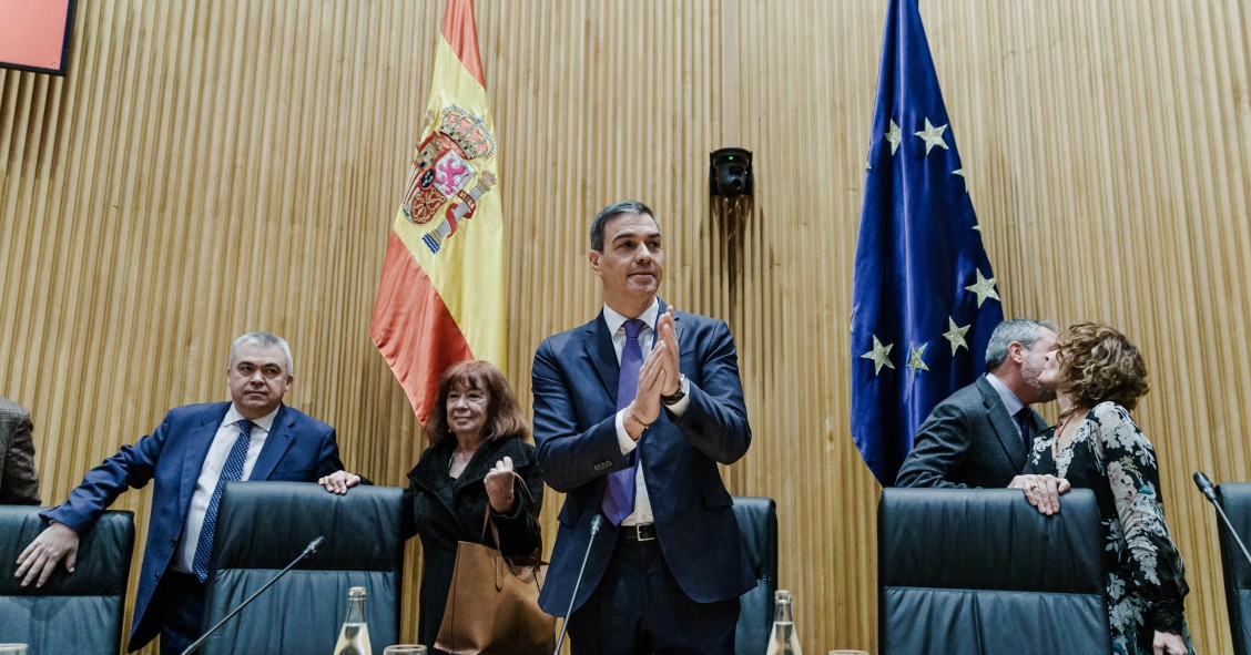 (I-D) El secretario de Organización del PSOE, Santos Cerdán; la presidenta del PSOE, Cristina Narbona; el presidente del Gobierno y secretario general del PSOE, Pedro Sánchez y la vicesecretaria general del PSOE y vicepresidenta primera del Gobierno y min