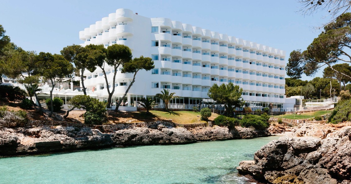 HIP invierte 3,5 millones de euros en reposicionar el hotel AluaSoul de Mallorca.