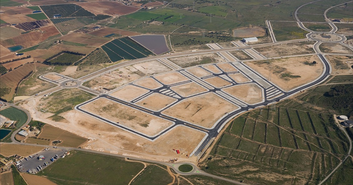 Suelos industriales en Los Camachos Sur