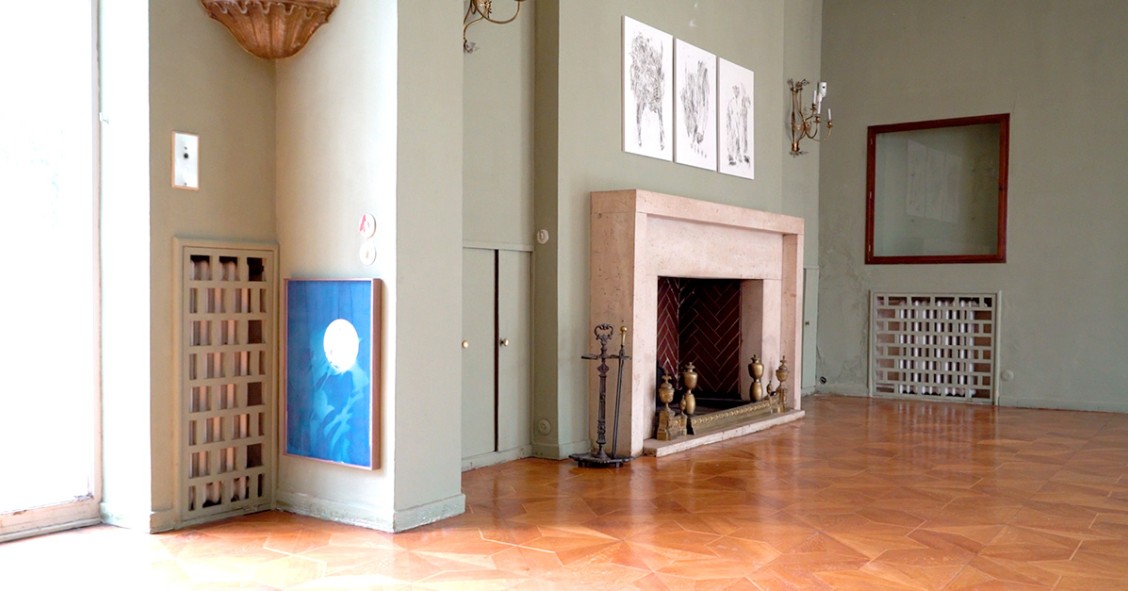 Obras de Luis Úrculo en una casa de Gutiérrez Soto