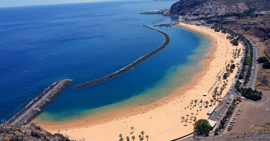 Archivo - Playa de Las Teresitas.