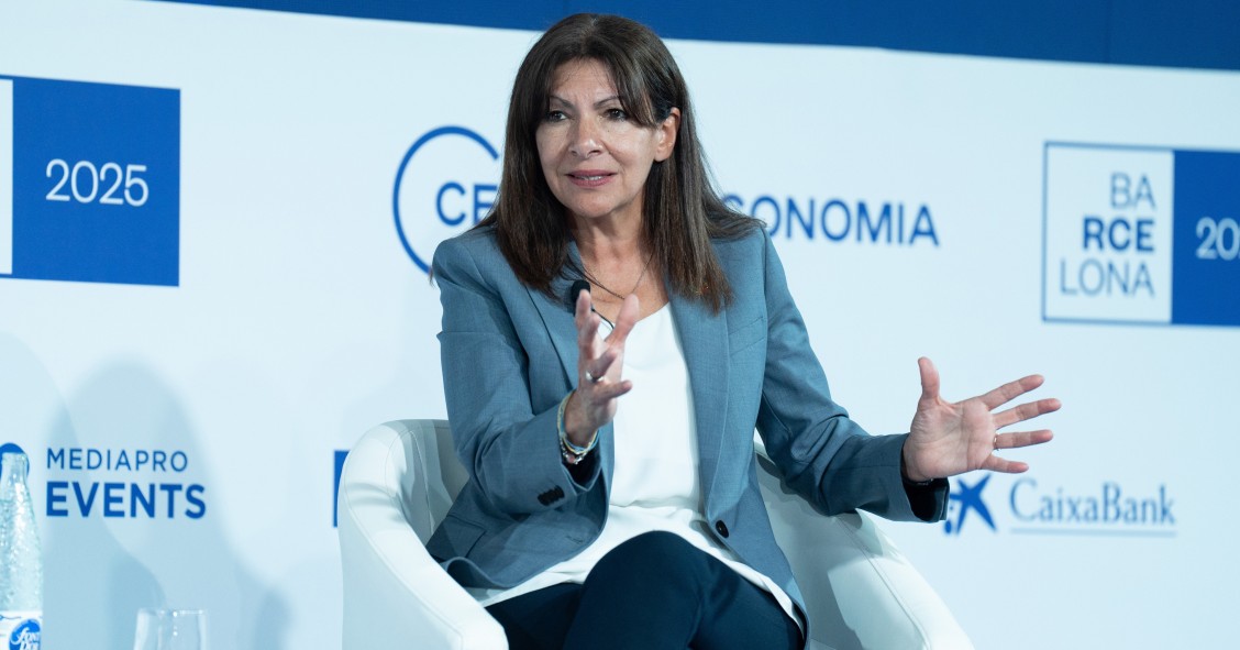 La alcaldesa de París, Anne Hidalgo, ha participado en el 40 Cercle d'Economia para hablar sobre el problema de acceso a la vivienda.