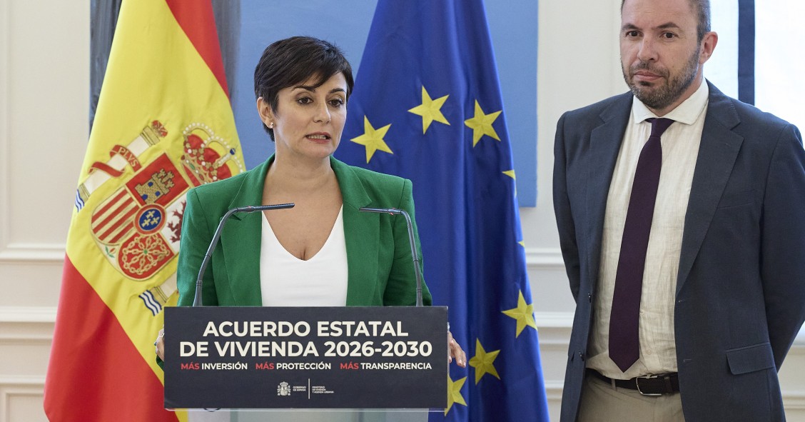 La ministra de Vivienda y Agenda Urbana, Isabel Rodríguez, se reúne con promotores y gestores de vivienda sin ánimo de lucro o de lucro limitado, en el Ministerio de Vivienda y Agenda Urbana, a 23 de julio de 2025, en Madrid (España). La reunión se enmarc