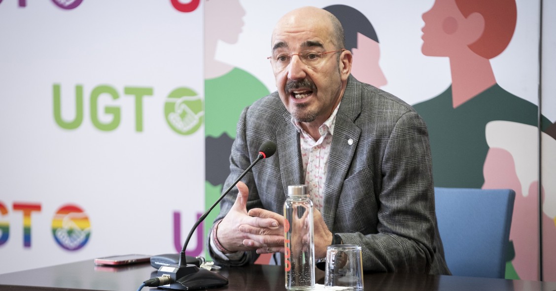 Archivo - El vicesecretario general de Política Sindical de UGT, Fernando Luján.