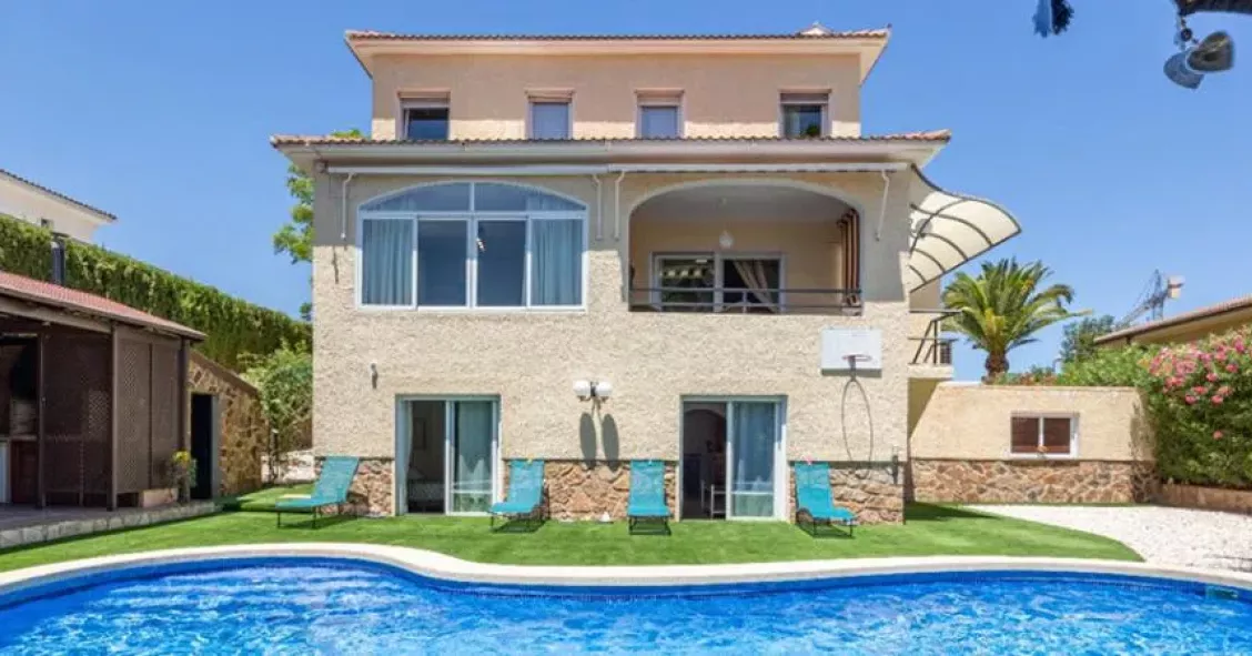 Vivienda en Benidorm, Alicante - 1.300.000 eur