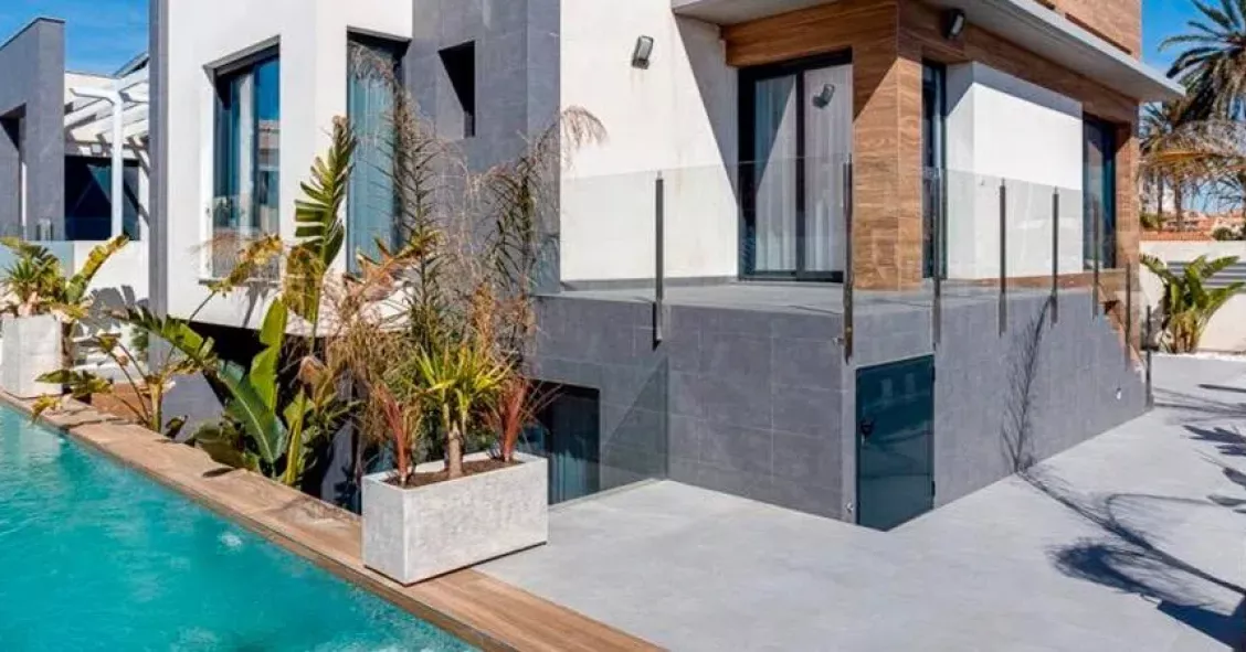 Vivienda en Torrevieja, Alicante - 940.000 eur