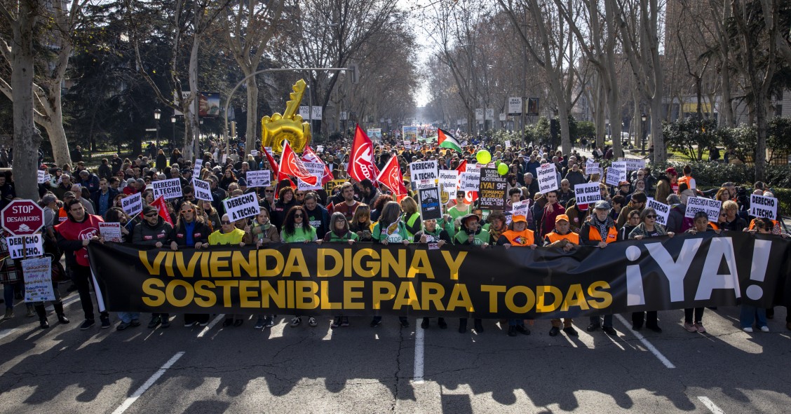 Manifestaciones de sindicatos obreros por una vivienda digna