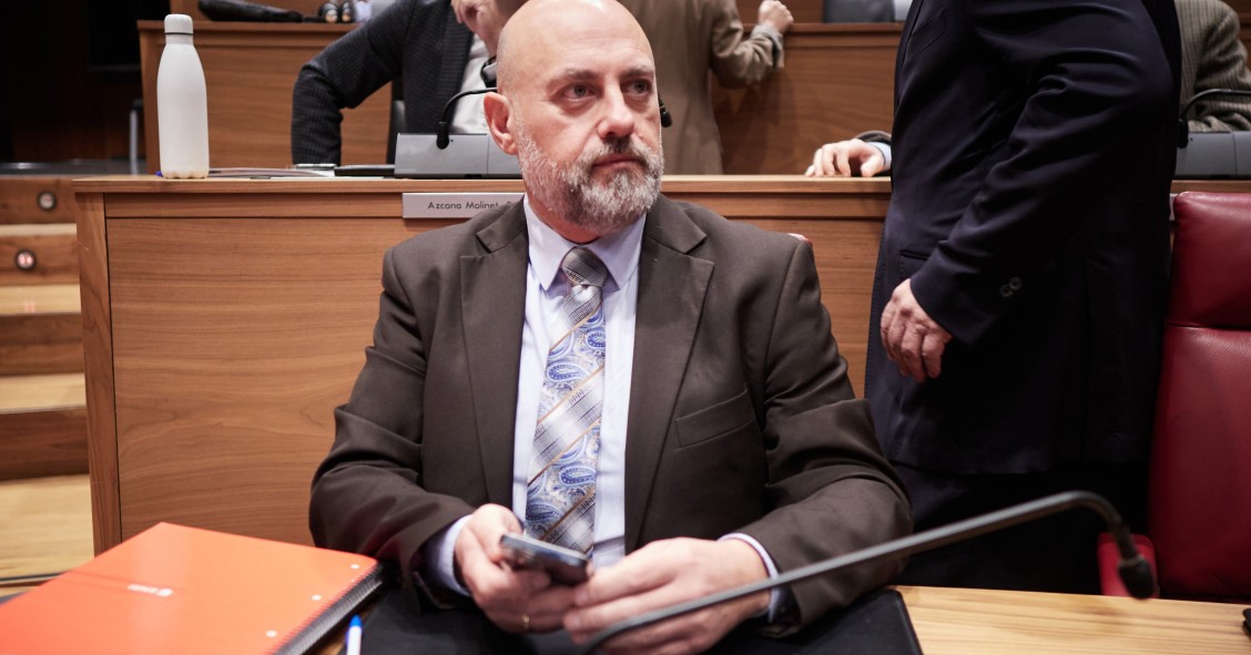 Navarra prepara una rebaja fiscal del IRPF para rentas medias y bajas que ahorrará 135 millones de euros El consejero de Economía y Hacienda del Gobierno de Navarra, José Luis Arasti.