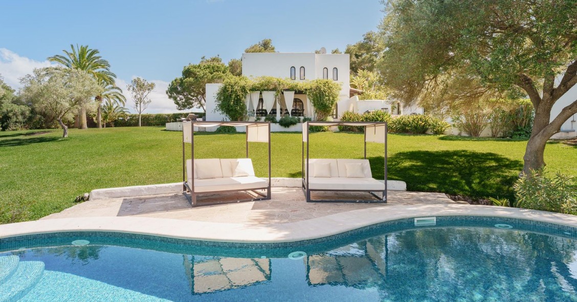 Luxury villa for sale in Spain